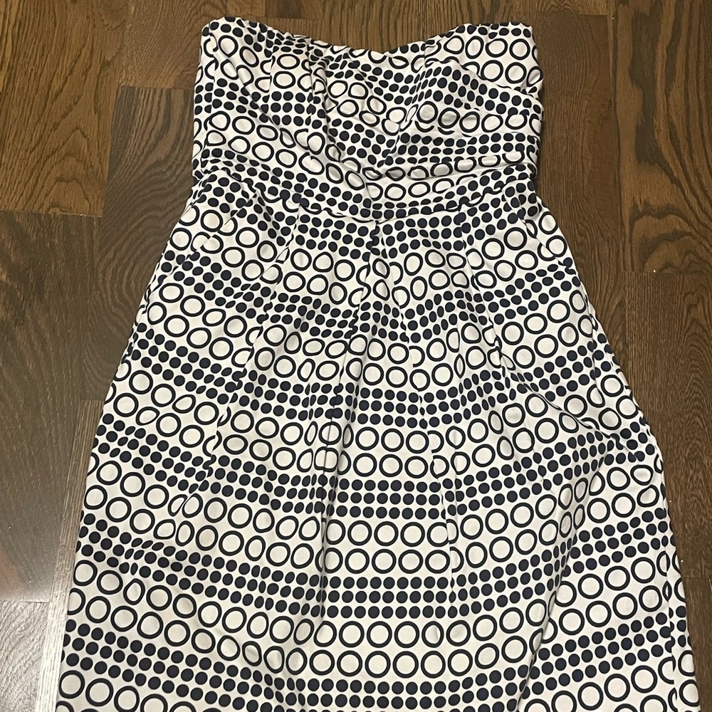 Strapless dress
